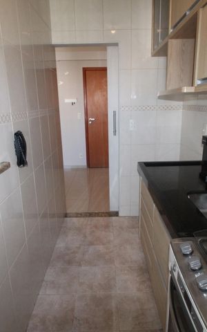 Apartamento para alugar com 63m², 2 quartos e 2 vagasCozinha