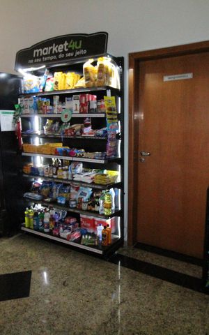 Apartamento para alugar com 63m², 2 quartos e 2 vagasÁrea comum - Mini Mercado
