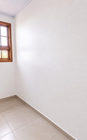 Casa para alugar com 64m², 2 quartos e 2 vagas Casa para alugar com 64m², 2 quartos e 2 vagasQuarto 1