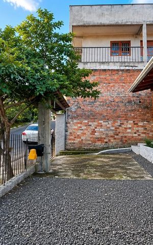Casa para alugar com 64m², 2 quartos e 2 vagas