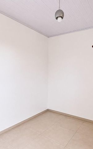 Casa para alugar com 64m², 2 quartos e 2 vagas Casa para alugar com 64m², 2 quartos e 2 vagasQuarto 2