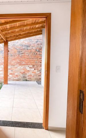 Casa para alugar com 64m², 2 quartos e 2 vagas