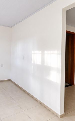 Casa para alugar com 64m², 2 quartos e 2 vagas Casa para alugar com 64m², 2 quartos e 2 vagasSala / Cozinha