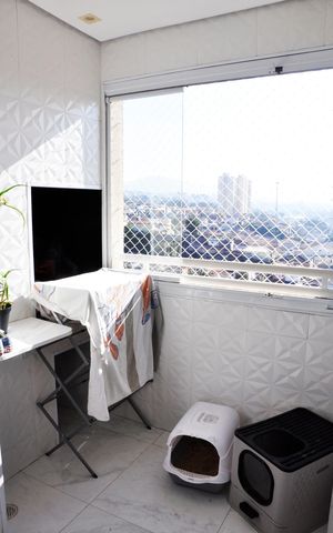 Apartamento para alugar com 46m², 2 quartos e 1 vaga Apartamento para alugar com 46m², 2 quartos e 1 vagaDetalhe - Varanda