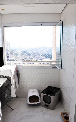 Apartamento para alugar com 46m², 2 quartos e 1 vaga Apartamento para alugar com 46m², 2 quartos e 1 vagaDetalhe - Varanda