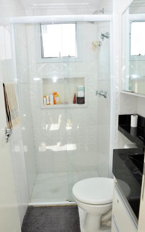 Apartamento para alugar com 46m², 2 quartos e 1 vaga Apartamento para alugar com 46m², 2 quartos e 1 vagaDetalhe - Banheiro Social