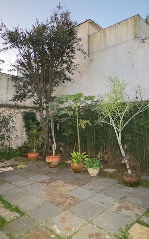 Casa para alugar com 500m², 2 quartos e 2 vagasÁrea externa