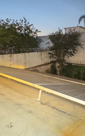 Casa para alugar com 500m², 2 quartos e 2 vagasSacada
