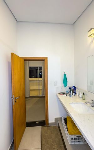 Casa para alugar com 500m², 2 quartos e 2 vagasBanheiro