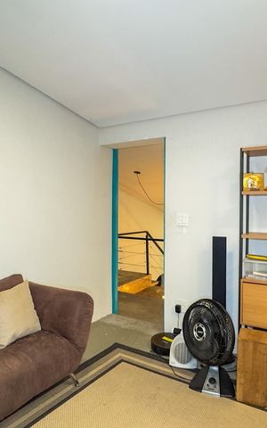 Casa para alugar com 500m², 2 quartos e 2 vagasEscritório
