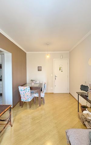 Apartamento à venda com 56m², 2 quartos e 1 vaga Apartamento à venda com 56m², 2 quartos e 1 vagaSala