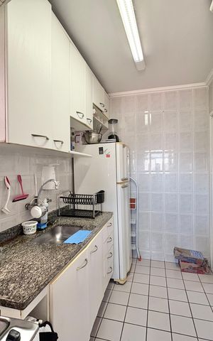 Apartamento à venda com 56m², 2 quartos e 1 vaga Apartamento à venda com 56m², 2 quartos e 1 vagaCozinha