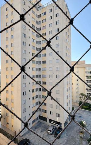Apartamento à venda com 56m², 2 quartos e 1 vaga Apartamento à venda com 56m², 2 quartos e 1 vagaVista do Quarto 2