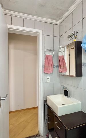 Apartamento à venda com 56m², 2 quartos e 1 vaga Apartamento à venda com 56m², 2 quartos e 1 vagaBanheiro