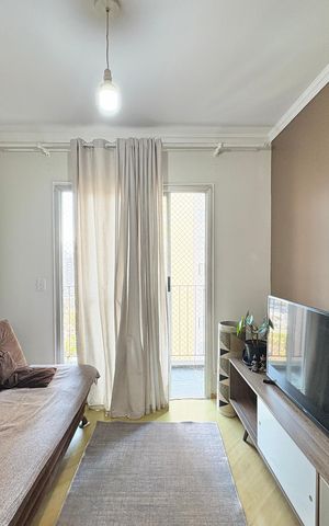 Apartamento à venda com 56m², 2 quartos e 1 vaga Apartamento à venda com 56m², 2 quartos e 1 vagaSala