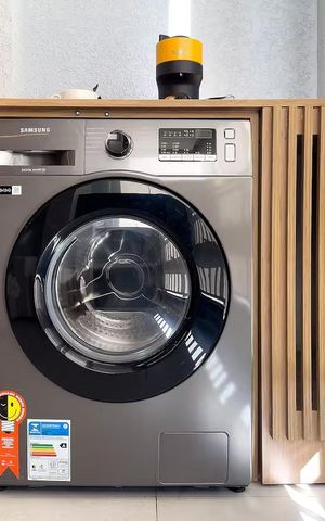 Apartamento à venda com 40m², 2 quartos e 1 vaga Apartamento à venda com 40m², 2 quartos e 1 vagaVaranda