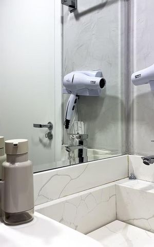 Apartamento à venda com 40m², 2 quartos e 1 vaga Apartamento à venda com 40m², 2 quartos e 1 vagaBanheiro