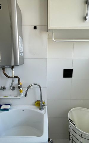 Apartamento à venda com 68m², 3 quartos e 1 vaga Apartamento à venda com 68m², 3 quartos e 1 vagaÁrea de Serviço