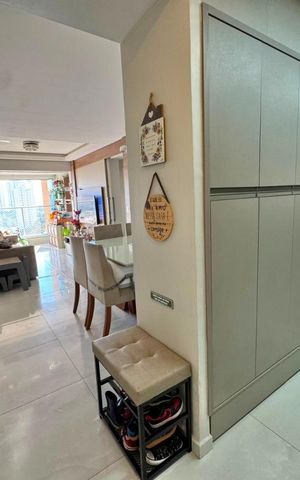 Apartamento à venda com 77m², 3 quartos e 2 vagas