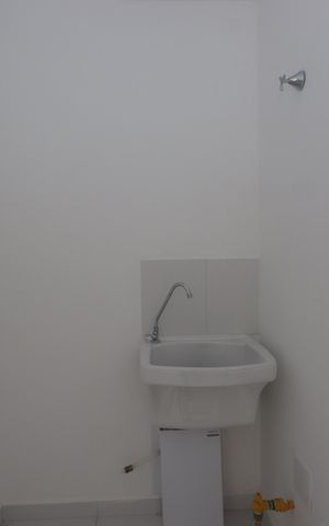 Apartamento para alugar com 36m², 2 quartos e sem vagaCozinha - detalhe tanque