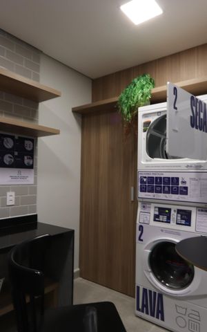 Apartamento para alugar com 36m², 2 quartos e sem vagaÁrea comum - Lavanderia Coletiva