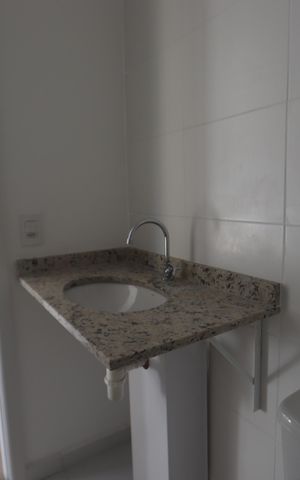 Apartamento para alugar com 36m², 2 quartos e sem vagaBanheiro