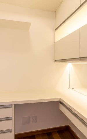 Apartamento à venda com 163m², 3 quartos e 3 vagasEscritório