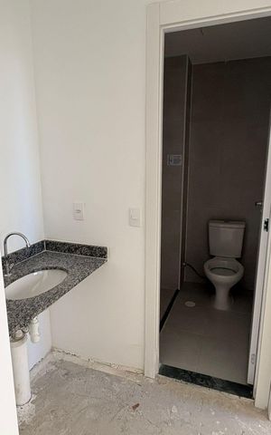 Apartamento à venda com 35m², 2 quartos e sem vagaBanheiro