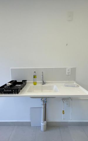 Apartamento para alugar com 32m², 2 quartos e sem vaga Apartamento para alugar com 32m², 2 quartos e sem vagaCozinha e Área de Serviço