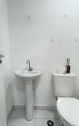 Apartamento para alugar com 32m², 2 quartos e sem vaga Apartamento para alugar com 32m², 2 quartos e sem vagaBanheiro