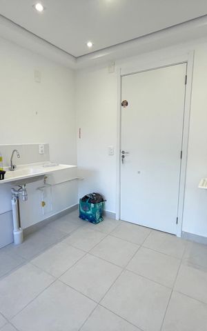 Apartamento para alugar com 32m², 2 quartos e sem vaga Apartamento para alugar com 32m², 2 quartos e sem vagaCozinha e Área de Serviço