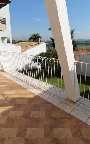 Casa para alugar com 200m², 3 quartos e 2 vagasSacada