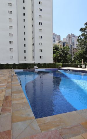 Apartamento à venda com 74m², 2 quartos e 1 vagaÁrea comum - Piscina