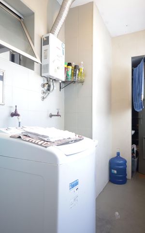 Apartamento à venda com 74m², 2 quartos e 1 vagaÁrea de Serviço