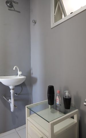 Apartamento à venda com 74m², 2 quartos e 1 vagaBanheiro