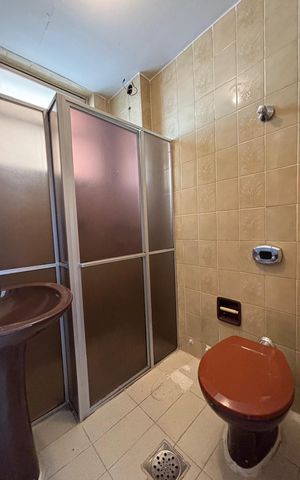 Apartamento à venda com 94m², 3 quartos e 2 vagas Apartamento à venda com 94m², 3 quartos e 2 vagasBanheiro da Suíte