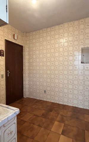 Apartamento à venda com 94m², 3 quartos e 2 vagas Apartamento à venda com 94m², 3 quartos e 2 vagasCozinha