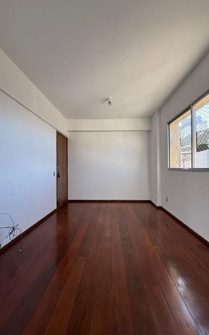 Apartamento à venda com 94m², 3 quartos e 2 vagas Apartamento à venda com 94m², 3 quartos e 2 vagasSala