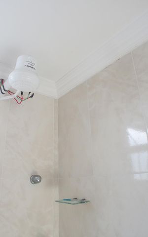 Casa à venda com 120m², 4 quartos e 2 vagasBanheiro da Suíte 2