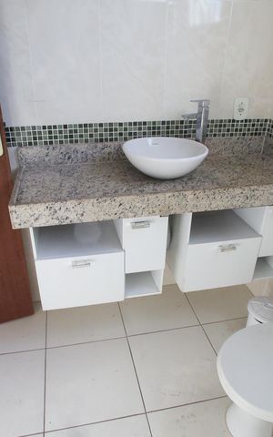 Casa à venda com 120m², 4 quartos e 2 vagasBanheiro da Suíte 2