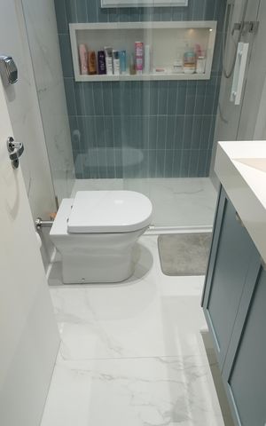 Casa à venda com 275m², 4 quartos e 4 vagasBanheiro Social