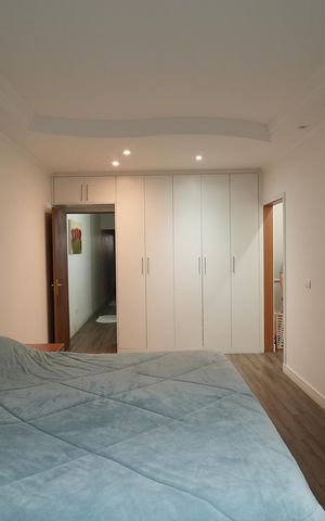 Casa à venda com 275m², 4 quartos e 4 vagasQuarto Suite 1