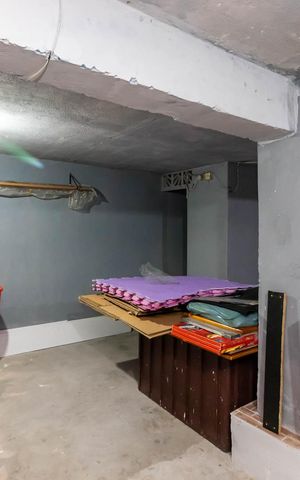Casa à venda com 140m², 5 quartos e 2 vagasSalão