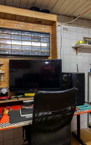 Casa à venda com 140m², 5 quartos e 2 vagasQuarto de Serviço