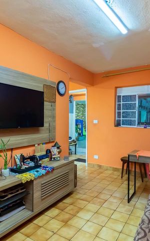 Casa à venda com 140m², 5 quartos e 2 vagasEdícula - Sala