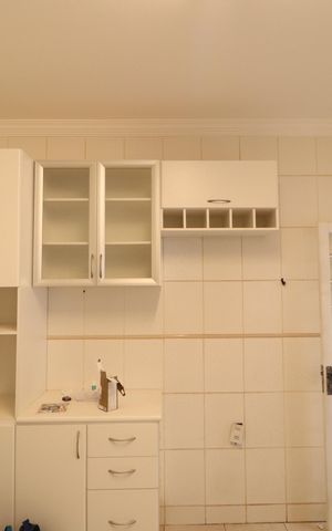 Casa para alugar com 200m², 4 quartos e 2 vagasCozinha
