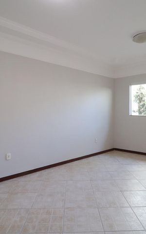 Casa para alugar com 200m², 4 quartos e 2 vagasSala 