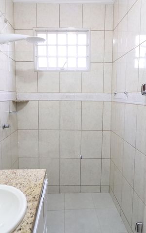 Casa para alugar com 200m², 4 quartos e 2 vagasBanheiro do Quarto 3