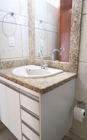 Casa para alugar com 200m², 4 quartos e 2 vagasBanheiro do Quarto 2