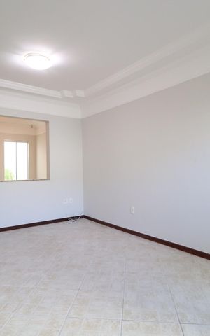 Casa para alugar com 200m², 4 quartos e 2 vagasSala